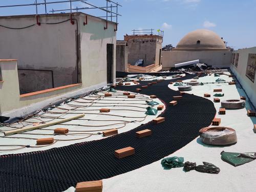 Installation of a green roof